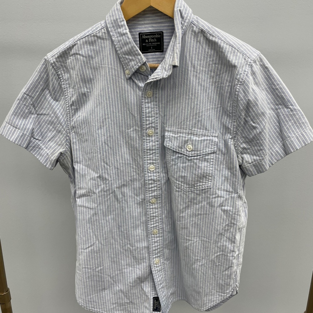 Abercrombie & Fitch short sleeve button down